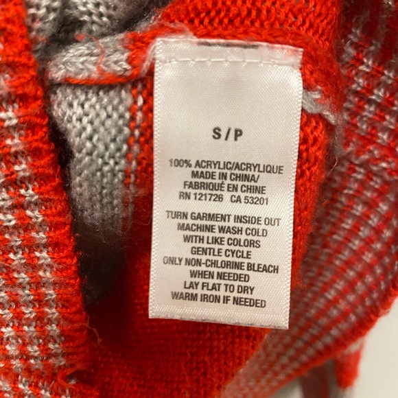 Aeropostale women’s long sweater top, size small - Picture 9 of 13